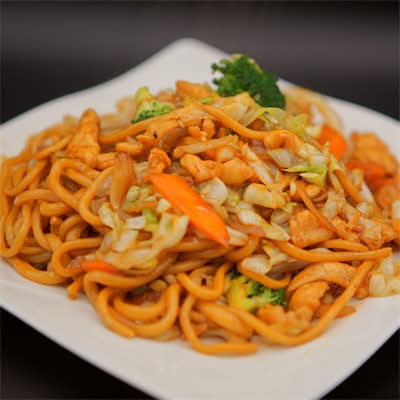 鸡肉炒面 Chicken Stir Fried